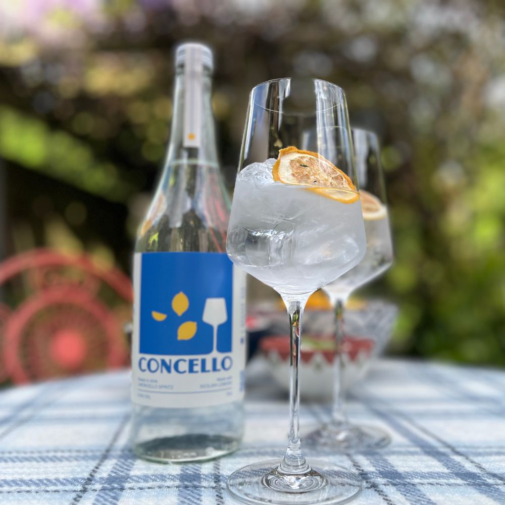 Limoncello Spritz 750ml bottle