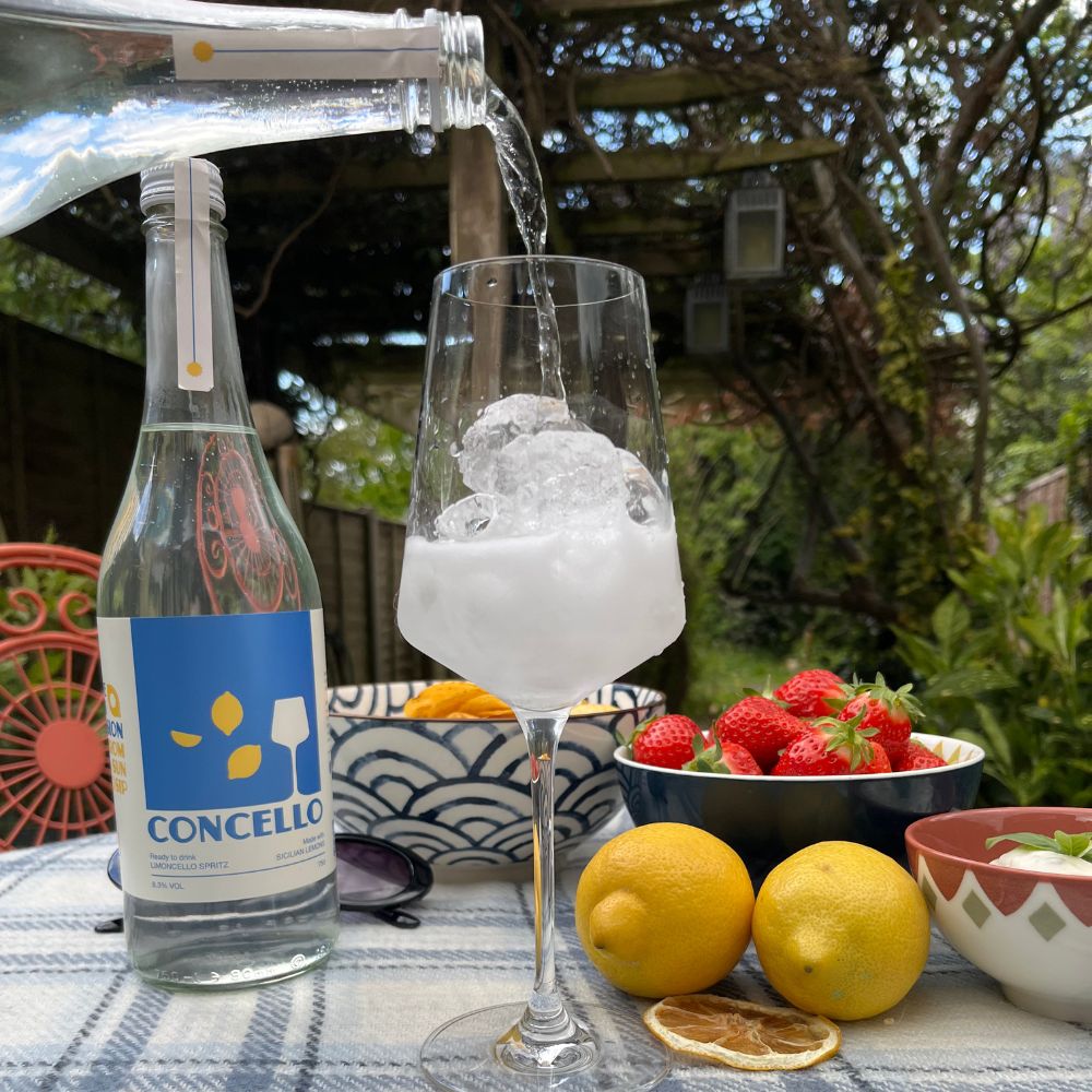 Limoncello Spritz 750ml bottle